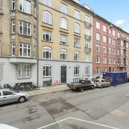 Spacious And Stylish In Cph Kopenhag